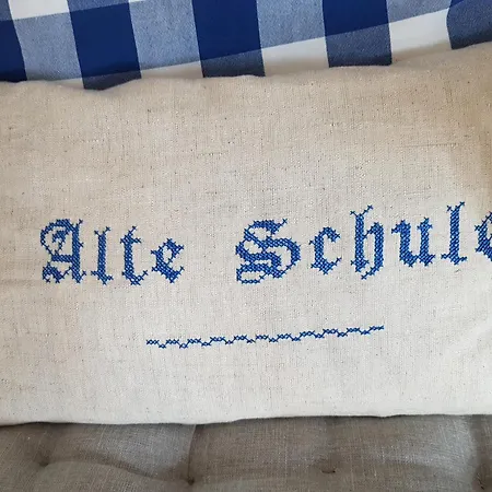 Neu! Alte Schule Jarnsen Klassenzimmer