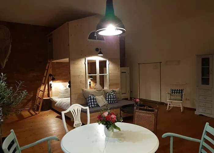 Apartament Neu! Alte Schule Jarnsen Klassenzimmer