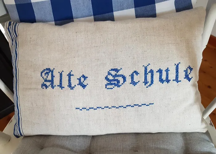 Neu! Alte Schule Jarnsen Klassenzimmer